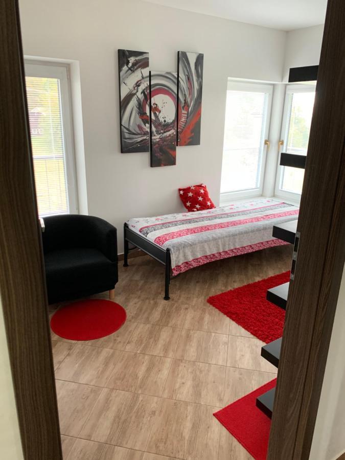 Apartmány Na Rozcestí Lomnice nad Popelkou Exterior foto