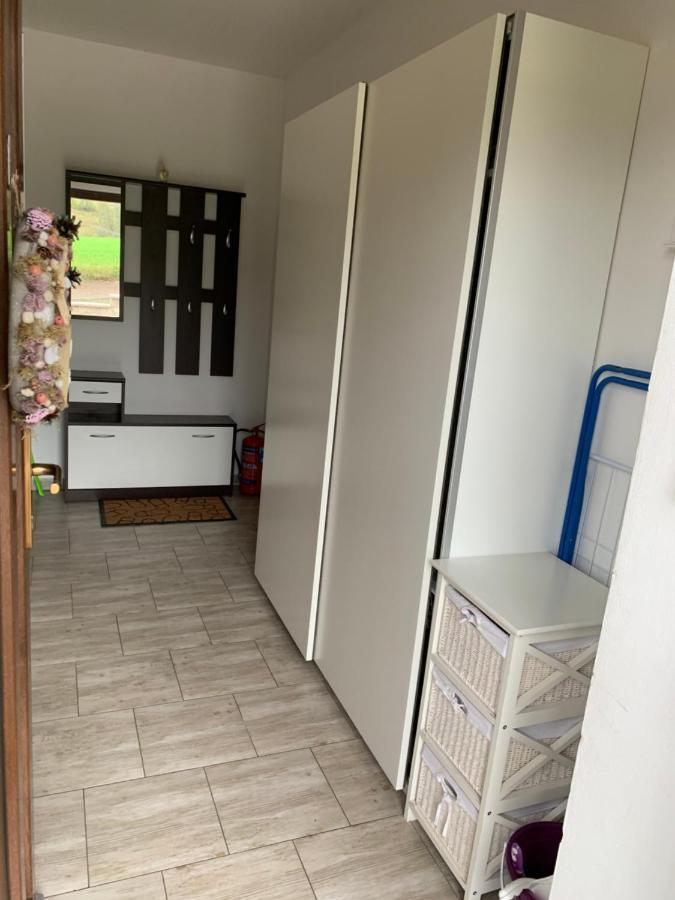 Apartmány Na Rozcestí Lomnice nad Popelkou Exterior foto